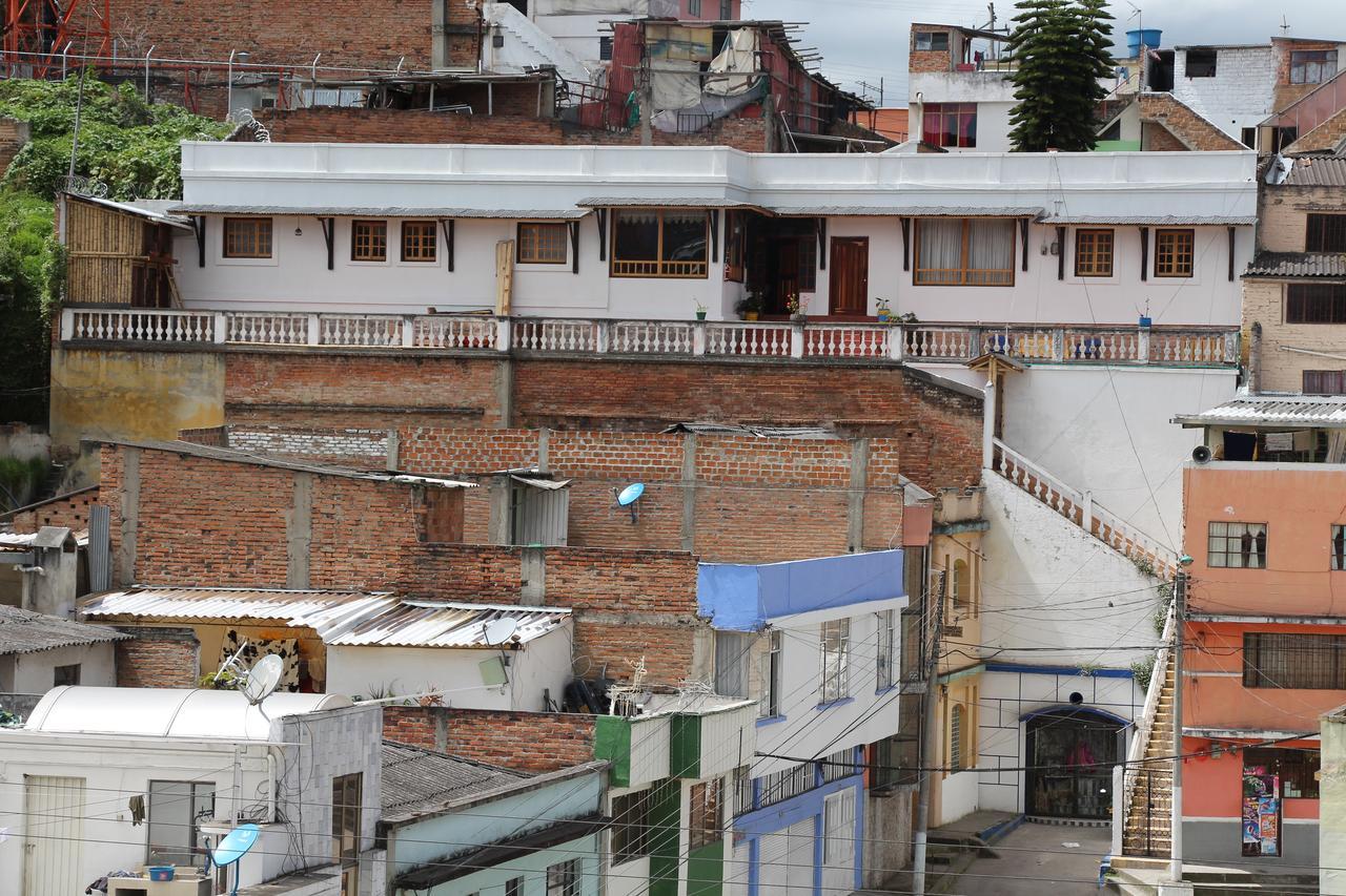 Casa Hospedaje La Bohemia Pasto Bagian luar foto