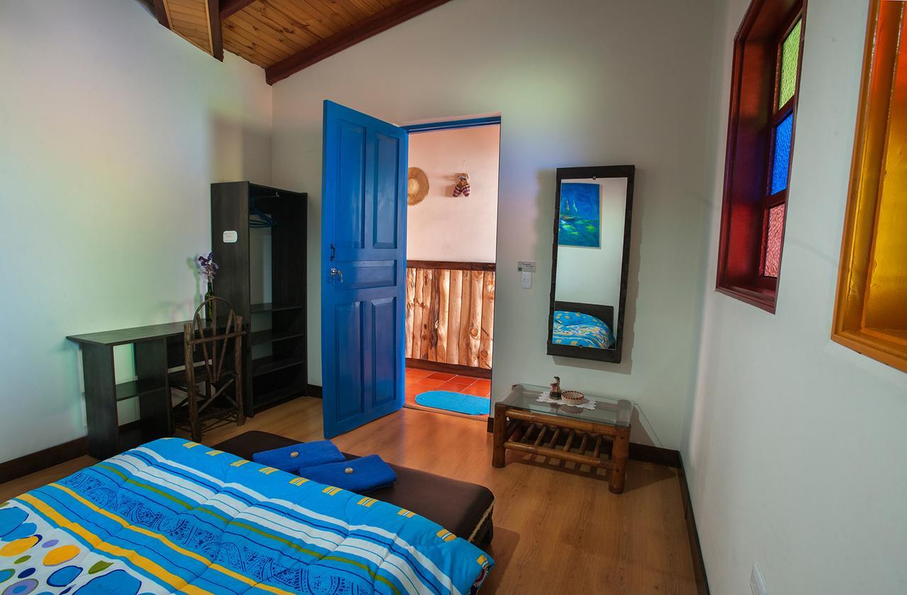 Casa Hospedaje La Bohemia Pasto Bagian luar foto