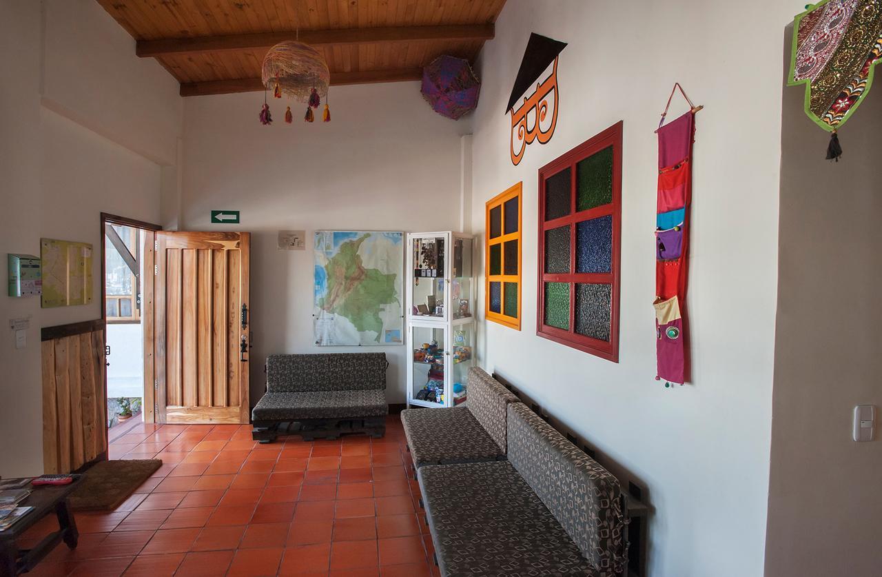 Casa Hospedaje La Bohemia Pasto Bagian luar foto